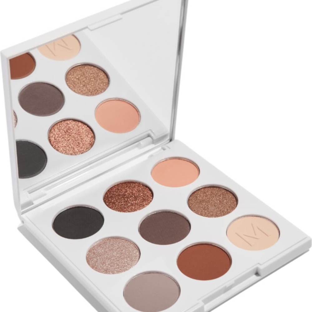 LAST 1! MADLUVV Mineral Vault Eyeshadow Palette 🎨 NEW IN BOX 9 Shades Nudes - Picture 3 of 7